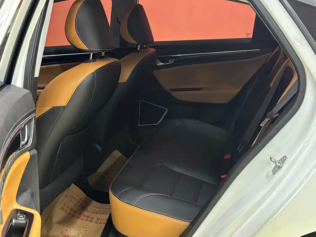 GEELY AUTOMOBILE EMGRAND GL