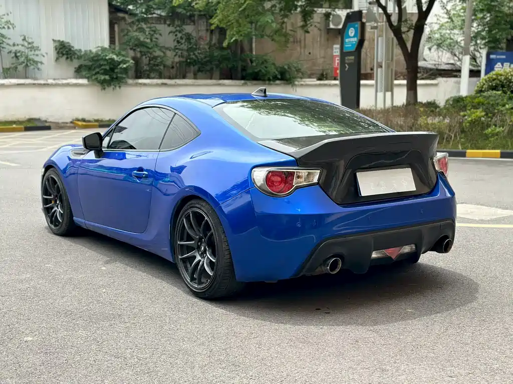 Subaru BRZ 2015 2.0i MT