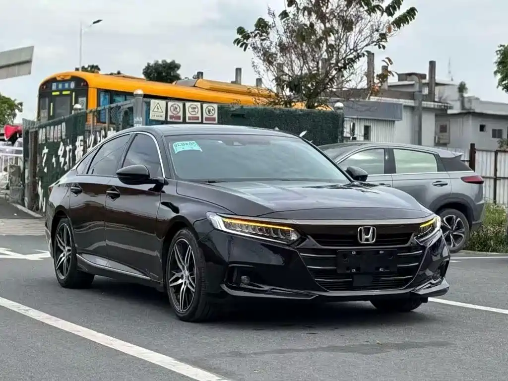 Honda Accord — миниатюра 2