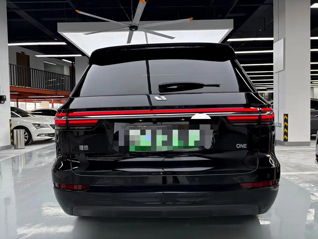 Li Auto Li ONE — миниатюра 20