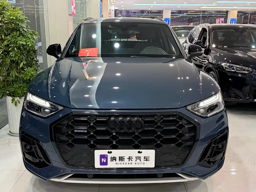 Audi Q5L — миниатюра 2