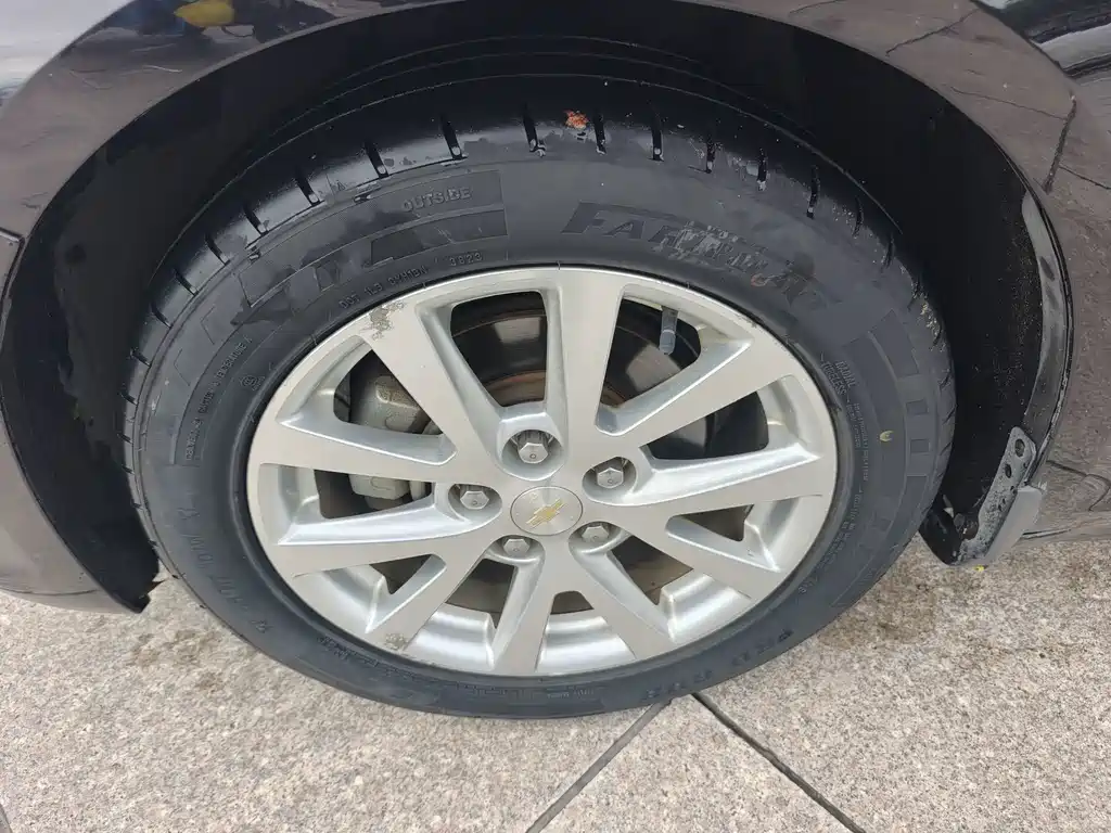 Chevrolet Malibu — миниатюра 14