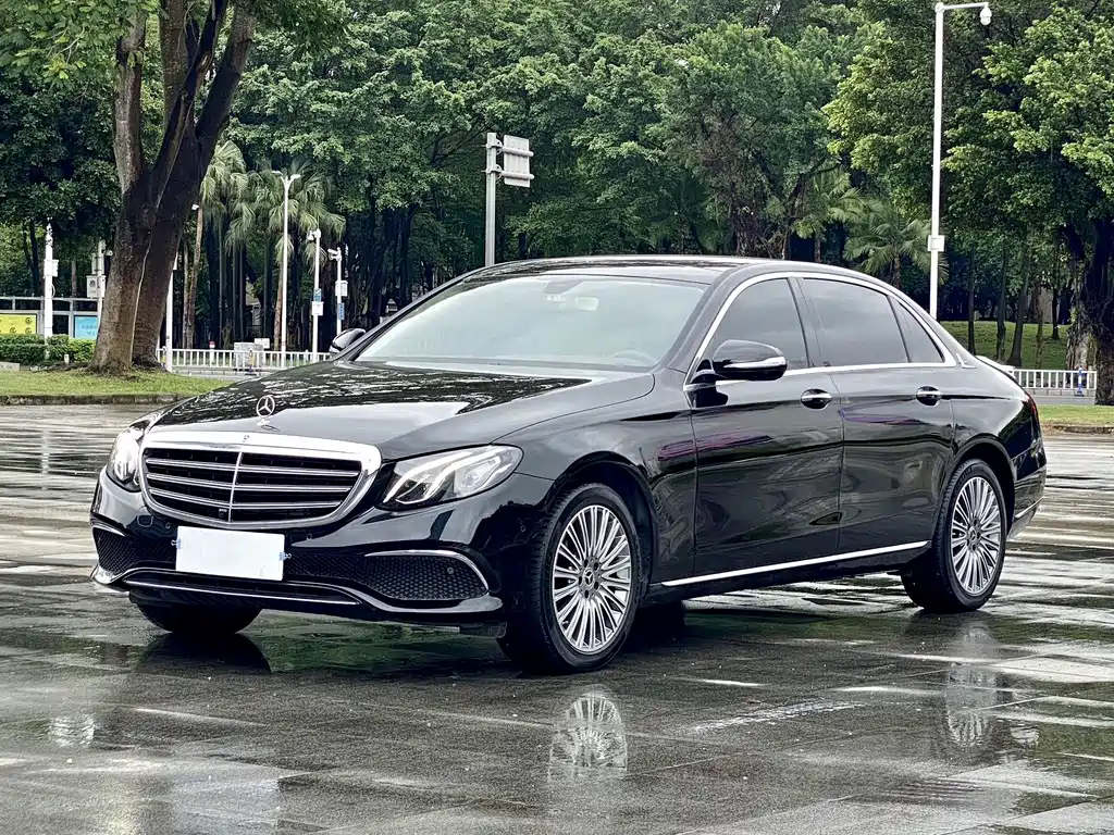 Mercedes-Benz E-Class 2020