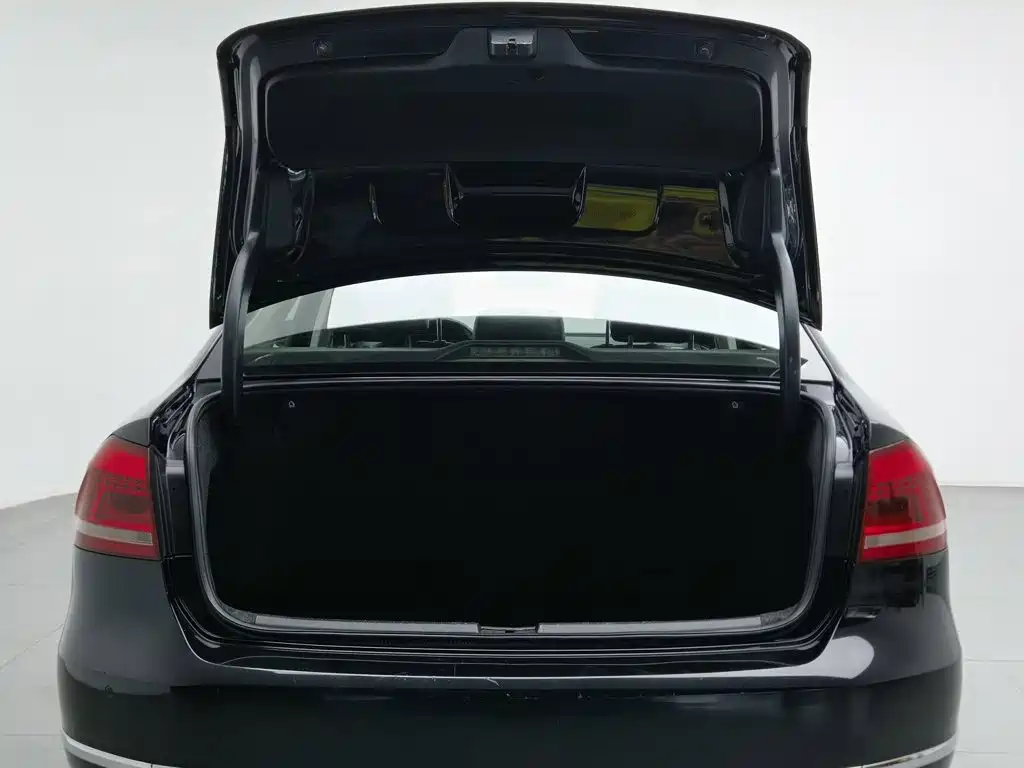 Volkswagen Passat — миниатюра 16