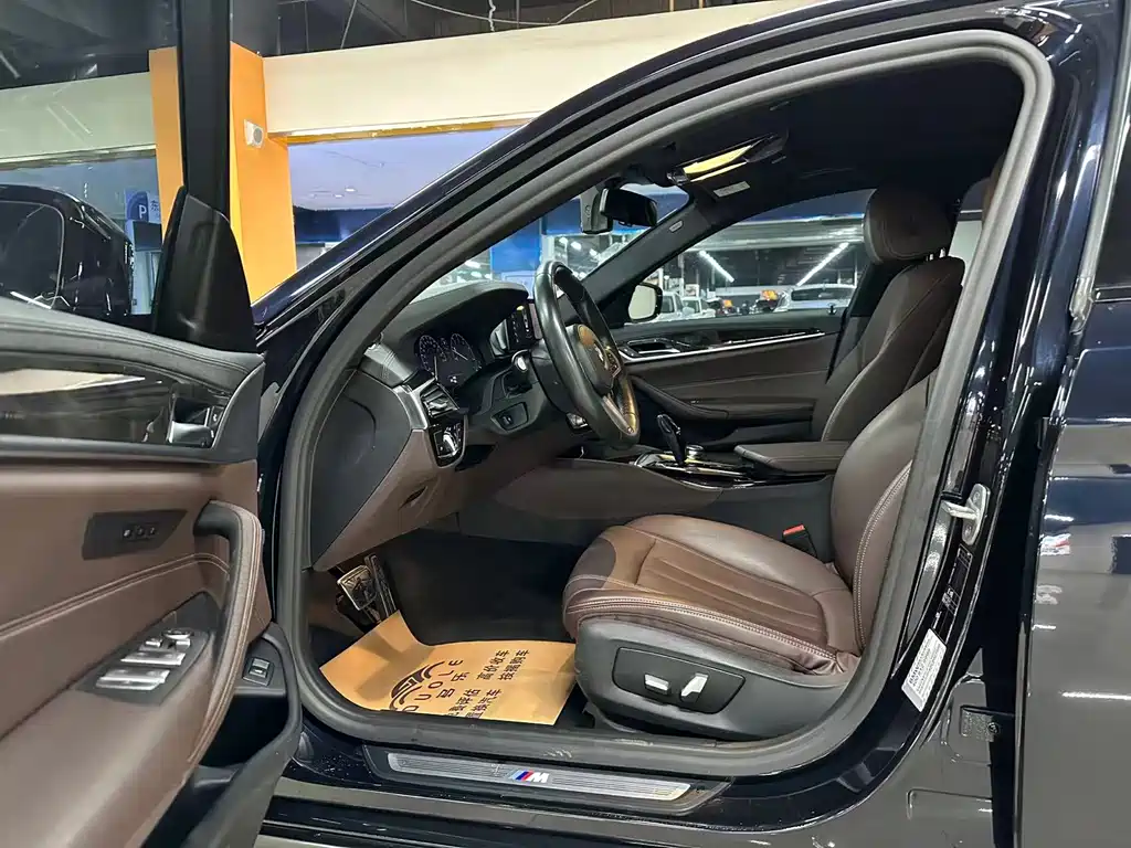 BMW 5 Series 5 2019 525Li M Sport