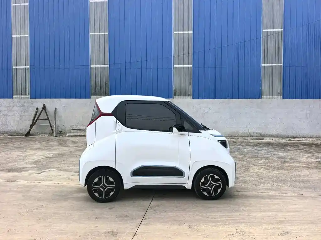 Wuling Nano EV — миниатюра 3