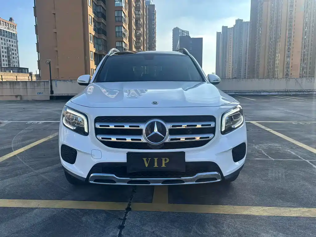Mercedes-Benz GLB — миниатюра 2
