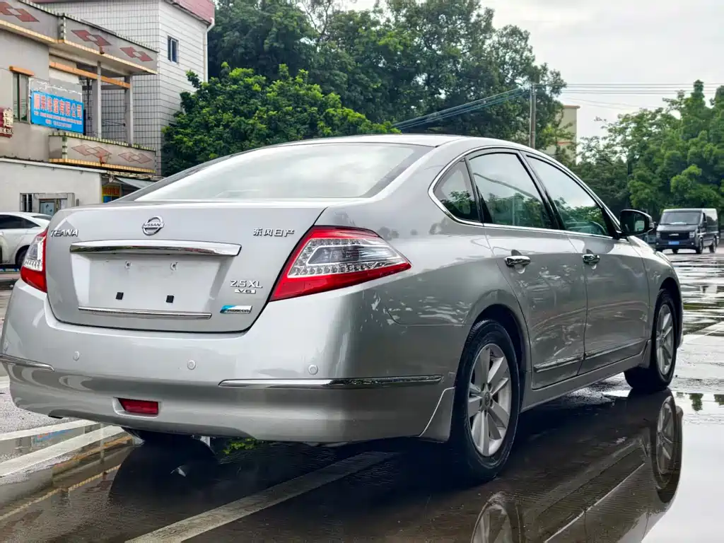 Nissan Teana — миниатюра 4