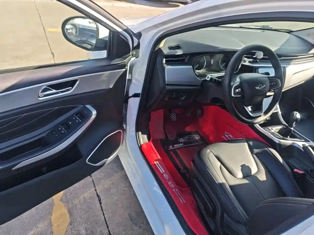 Chery Arrizo 5 — миниатюра 16