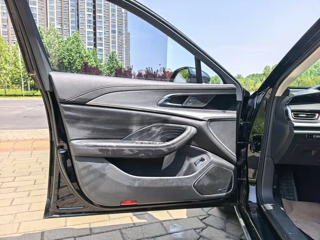 Hongqi H5 2024 1.5T DCT
