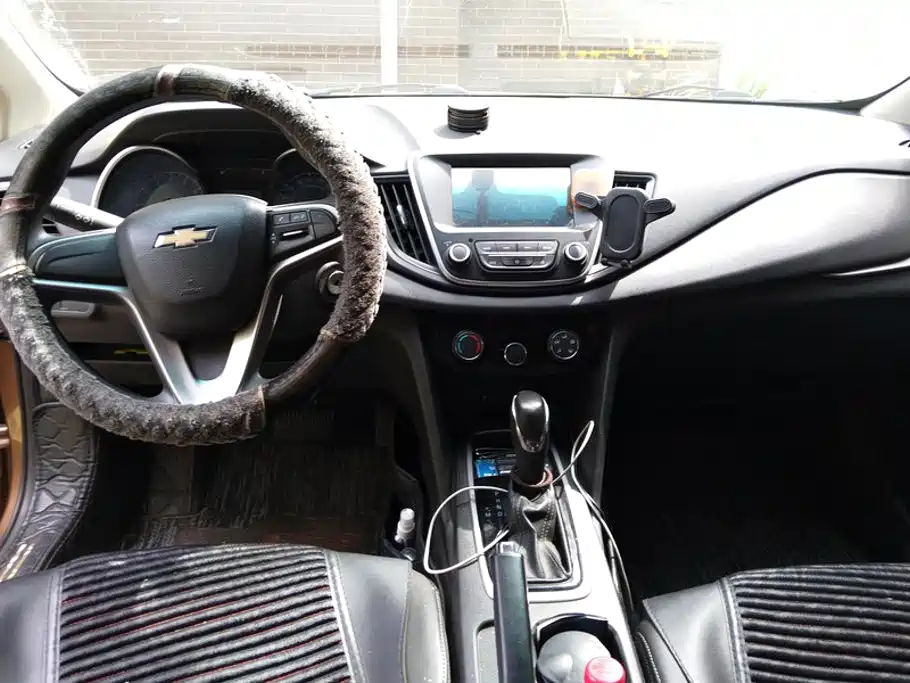 Chevrolet Cavalier — миниатюра 12