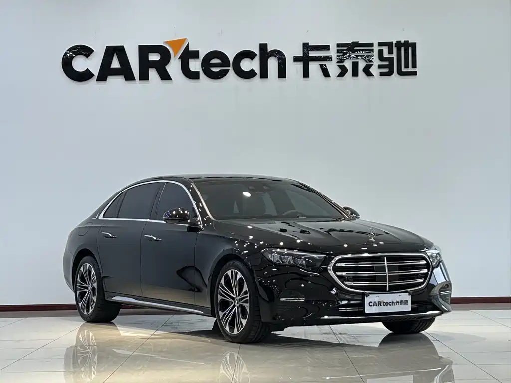 Mercedes-Benz E-Class — миниатюра 3