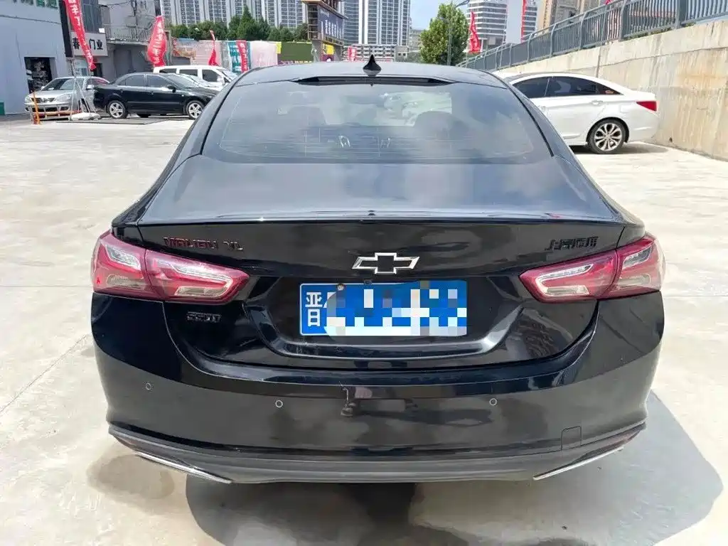 Chevrolet Malibu XL — миниатюра 9