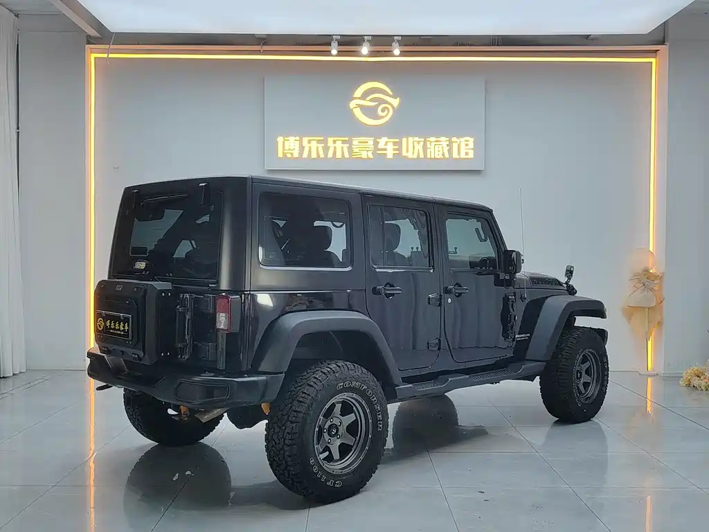 Jeep Wrangler — миниатюра 37