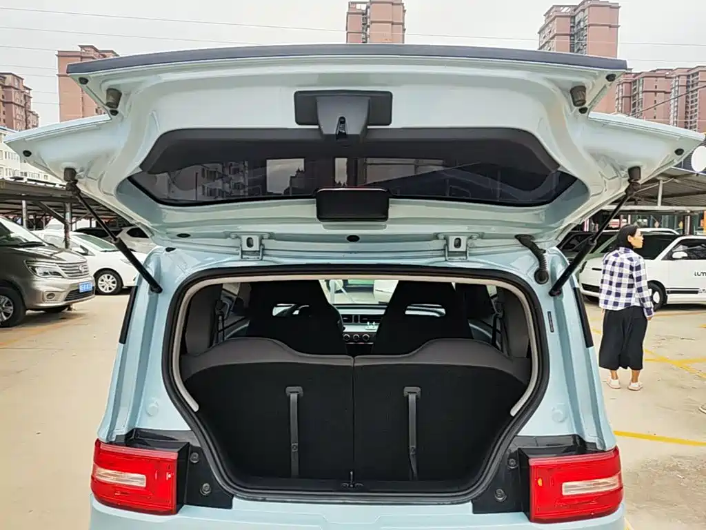 Wuling MINIEV — миниатюра 19