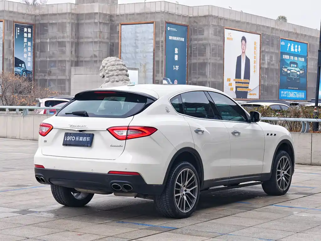 MASERATI LEVANTE