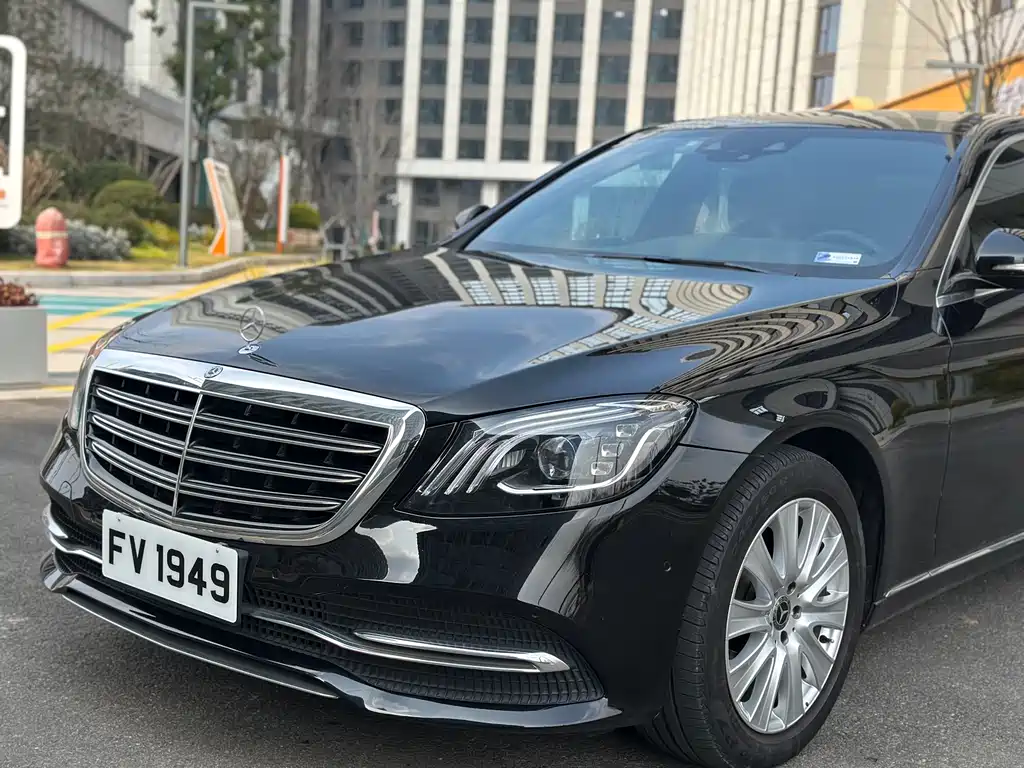 MERCEDES-BENZ S CLASS
