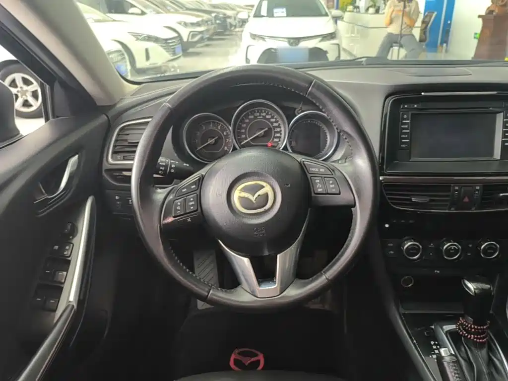 Mazda Atenza — миниатюра 11