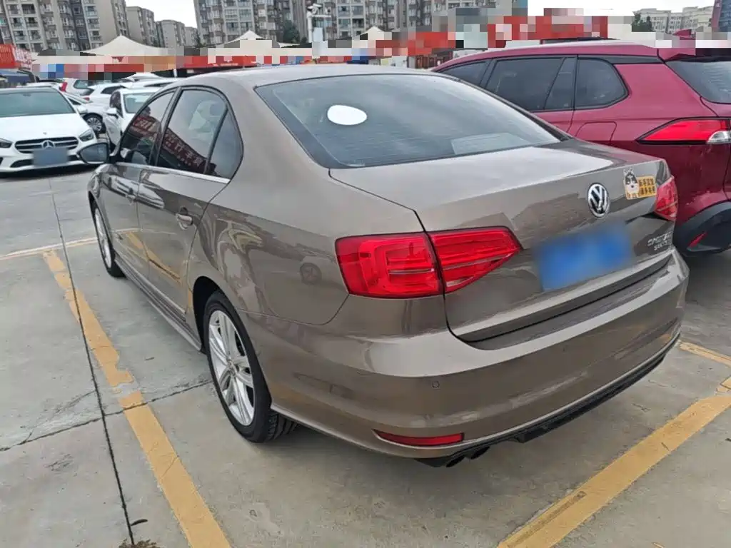 Volkswagen Sagitar — миниатюра 5