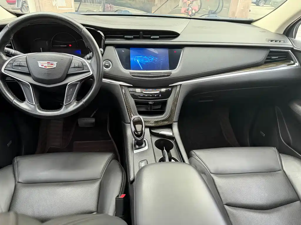 Cadillac XT5 — миниатюра 10