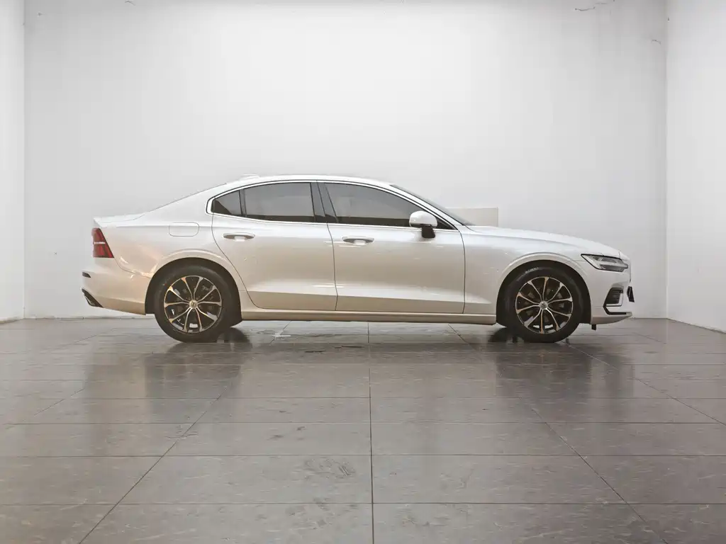 Volvo S60 — миниатюра 10