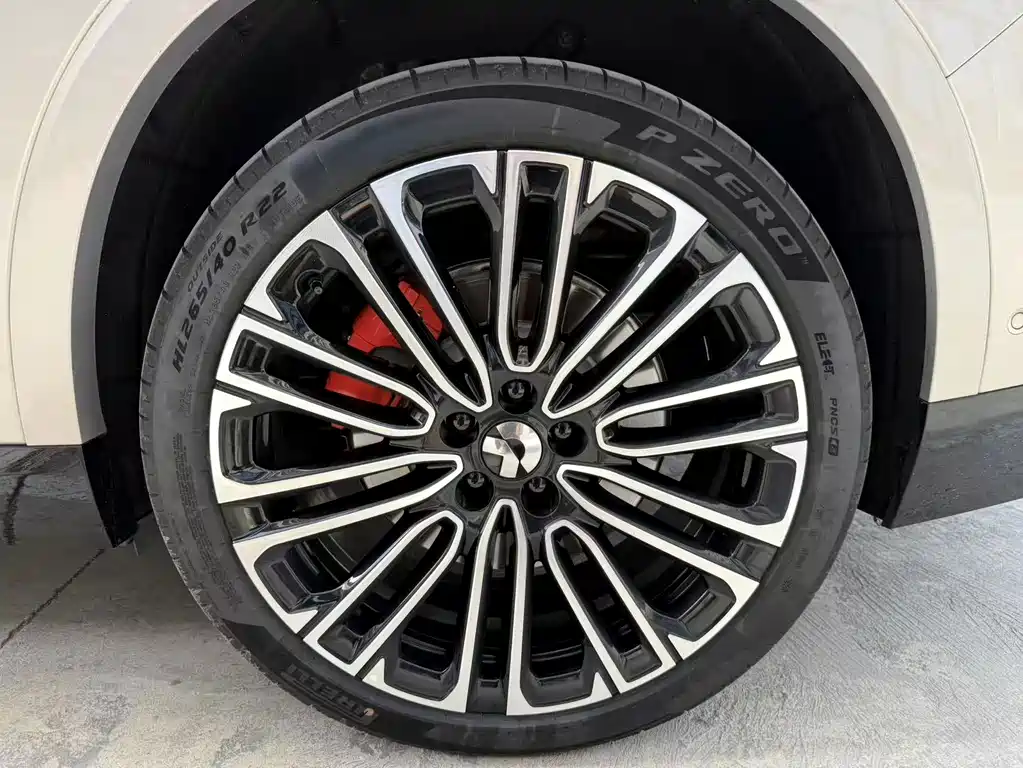 NIO ES8 — миниатюра 14