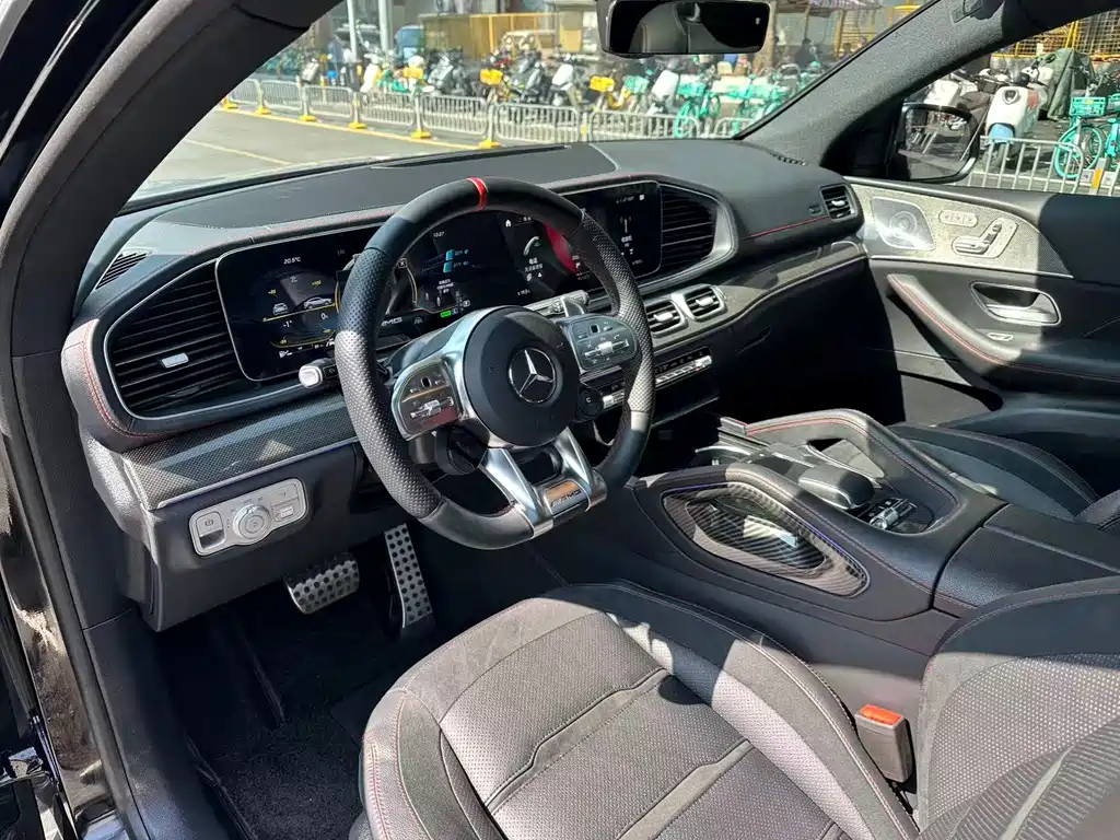 MERCEDES-BENZ GLE COUPE AMG