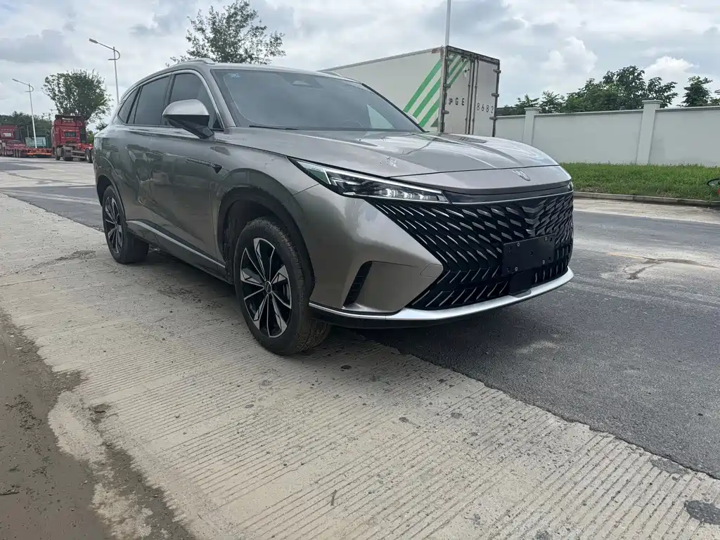 Roewe RX5 — миниатюра 3