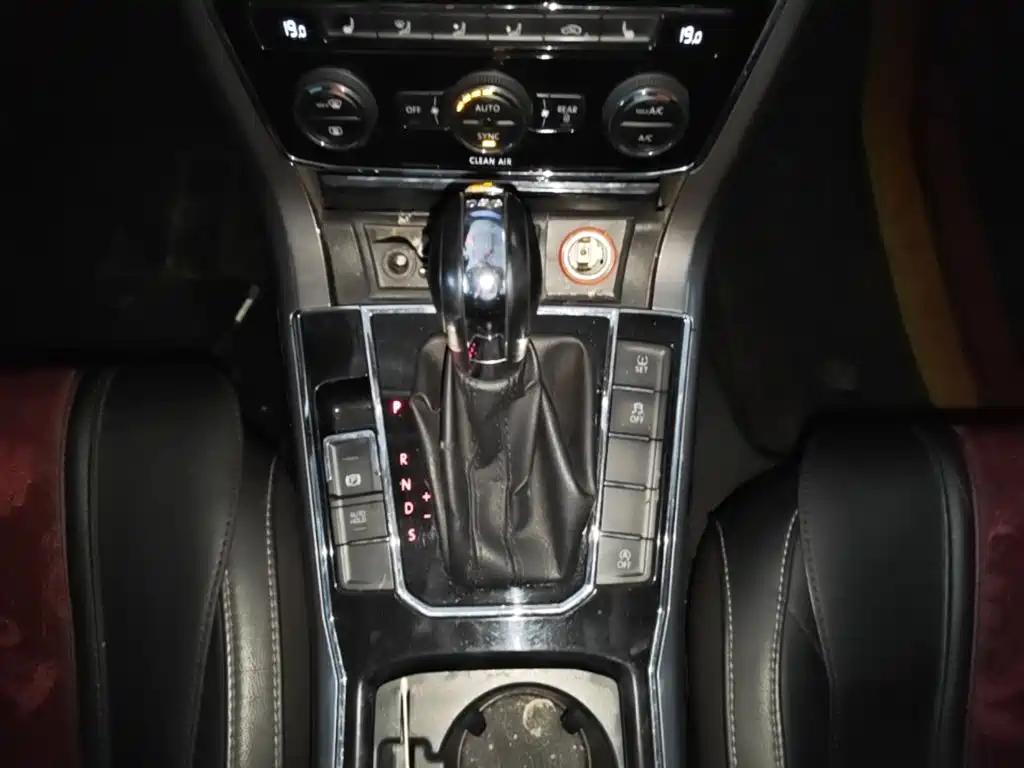 Volkswagen Passat — миниатюра 14