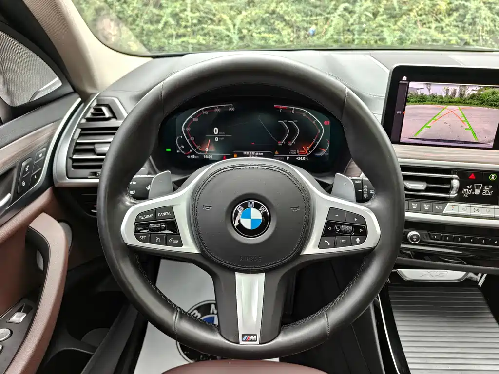 BMW X3 — миниатюра 13