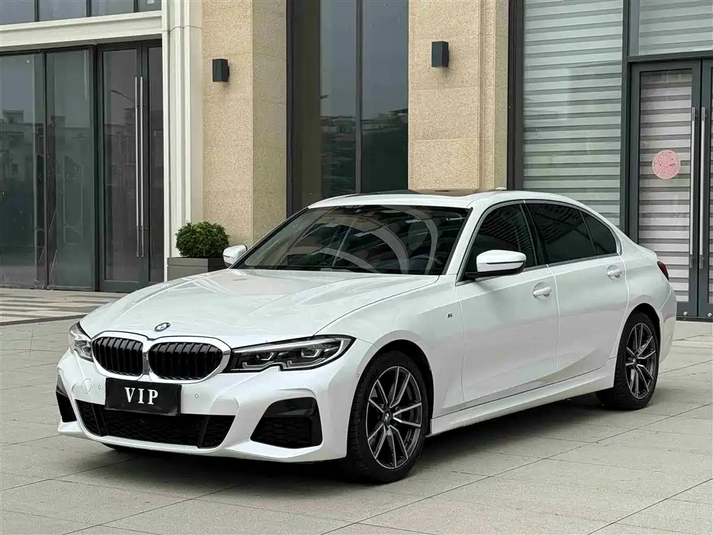 BMW 3 Series 2021