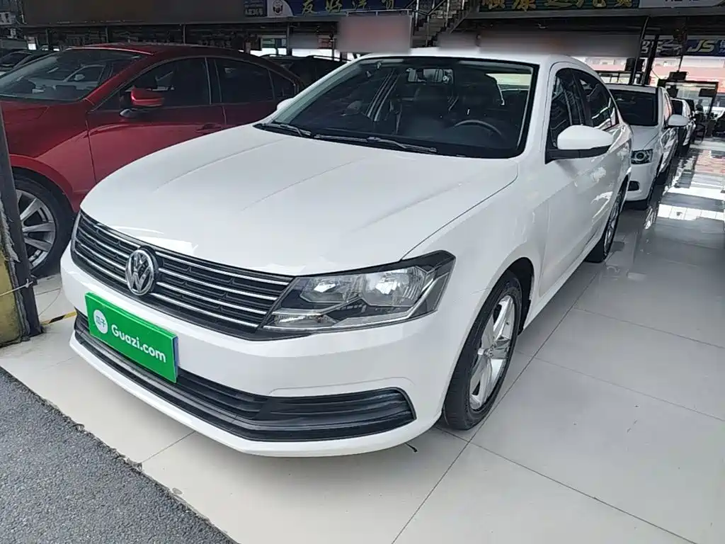 Volkswagen Lavida — миниатюра 2