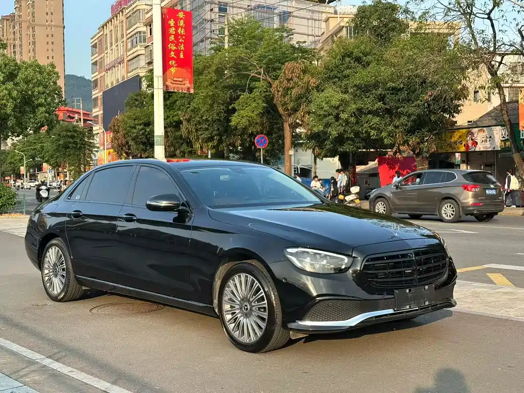 Mercedes-Benz E-Class E 2023 E 300 L Luxury
