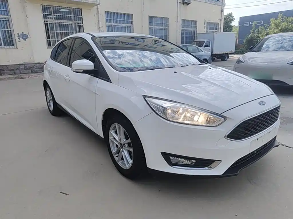 Ford Focus — миниатюра 4