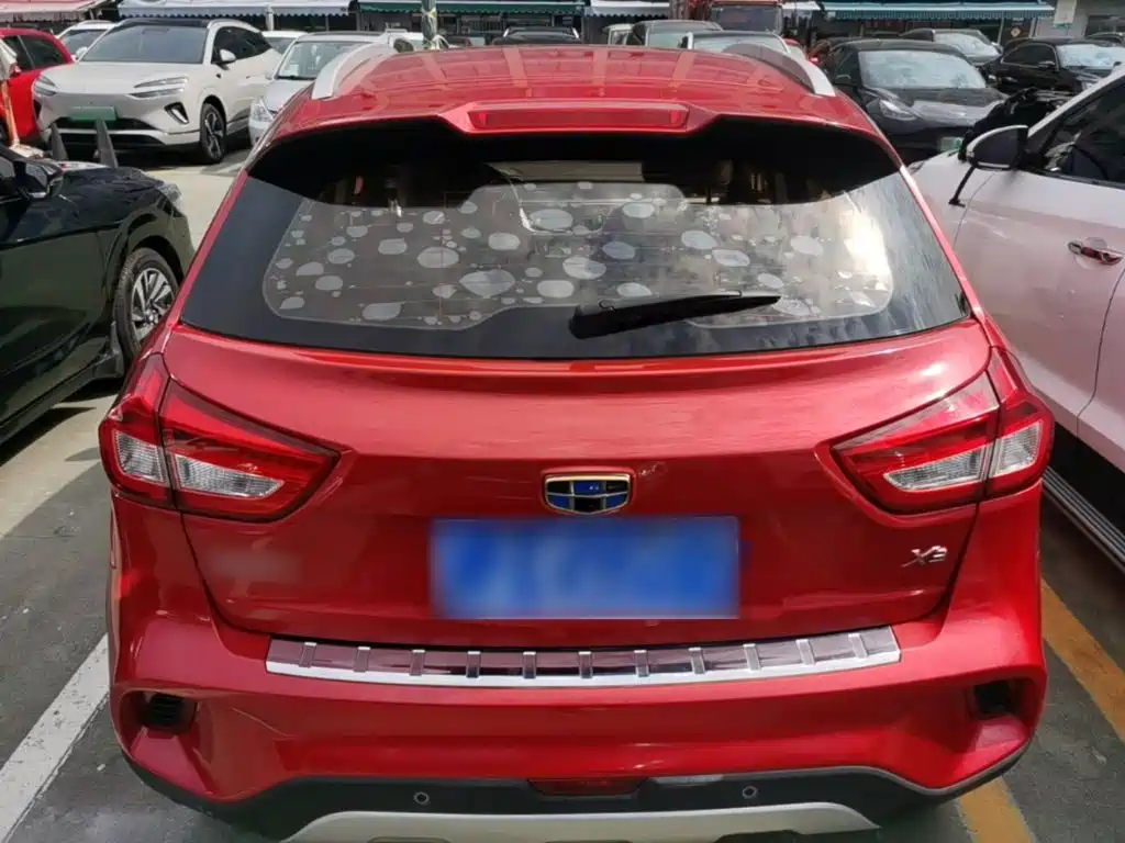 Geely Vision X3 — миниатюра 6