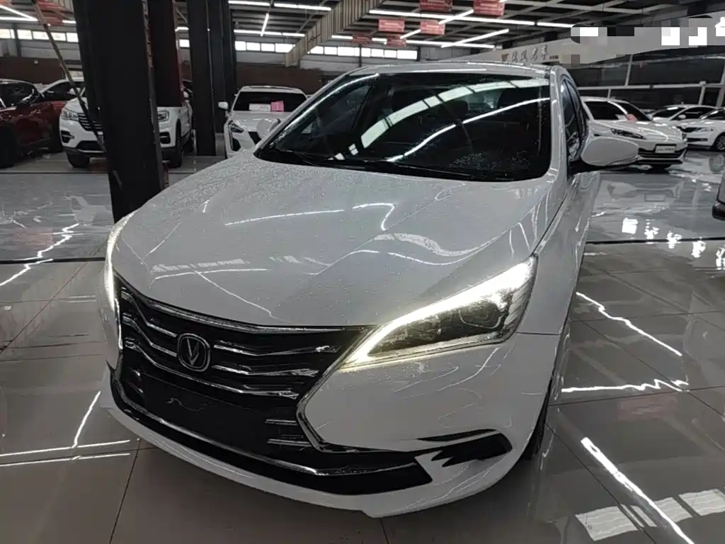 Changan Eado DT — миниатюра 2