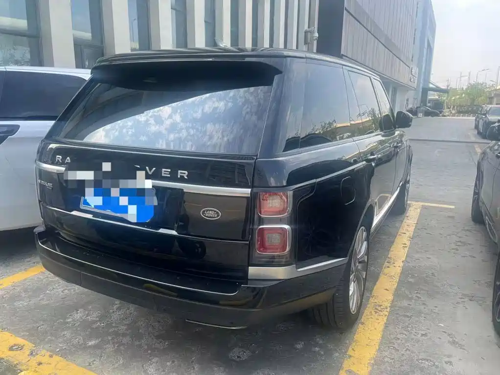 Land Rover Range Rover — миниатюра 3