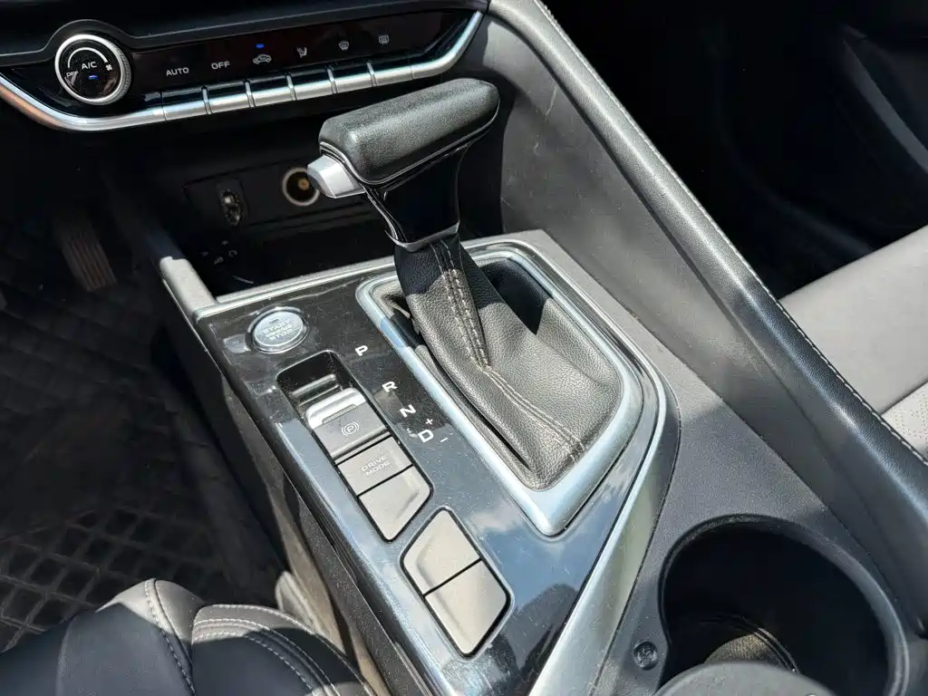 Changan Eado — миниатюра 9