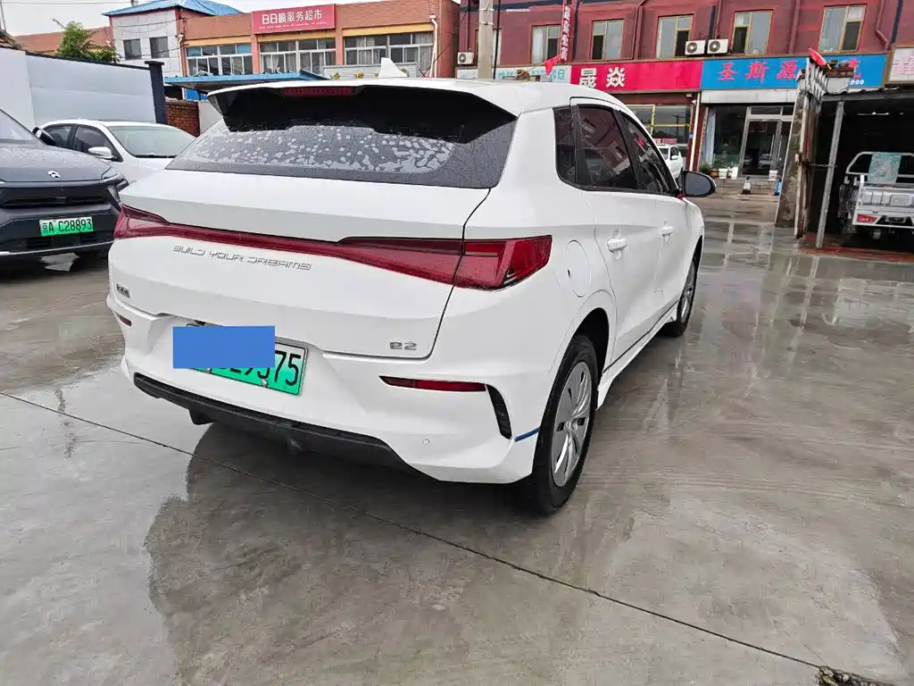 BYD e2 — миниатюра 5