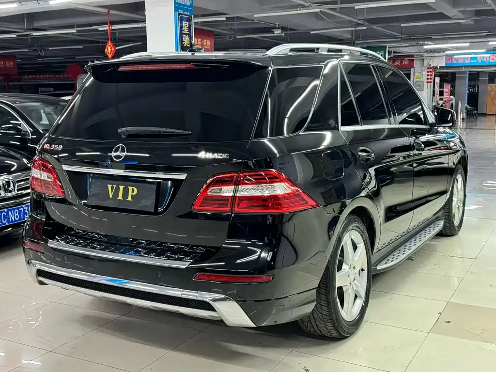 Mercedes-Benz M-Class — миниатюра 9