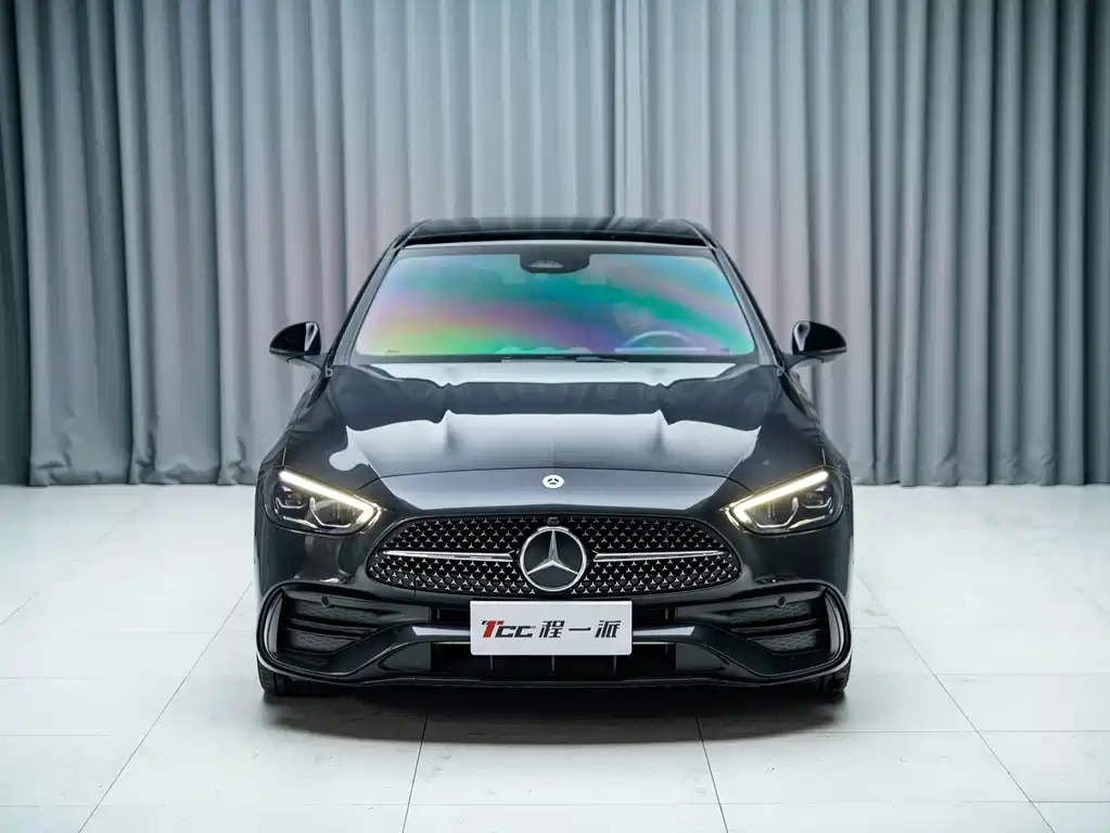 Mercedes-Benz C-Class — миниатюра 2