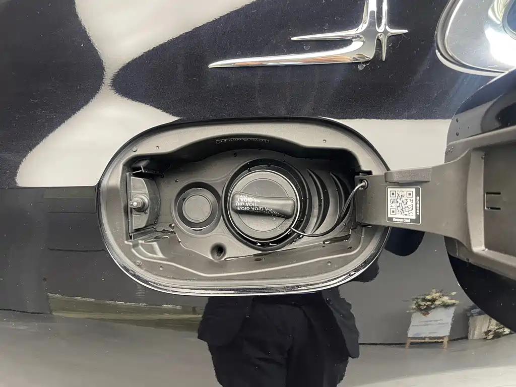 Mercedes-Benz E-Class — миниатюра 26