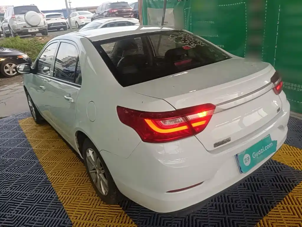 Geely Vision — миниатюра 5