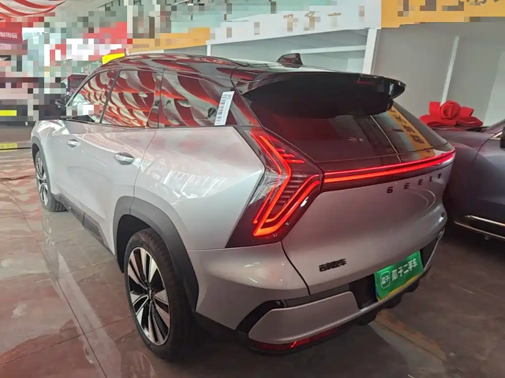 Geely Boyue L — миниатюра 5