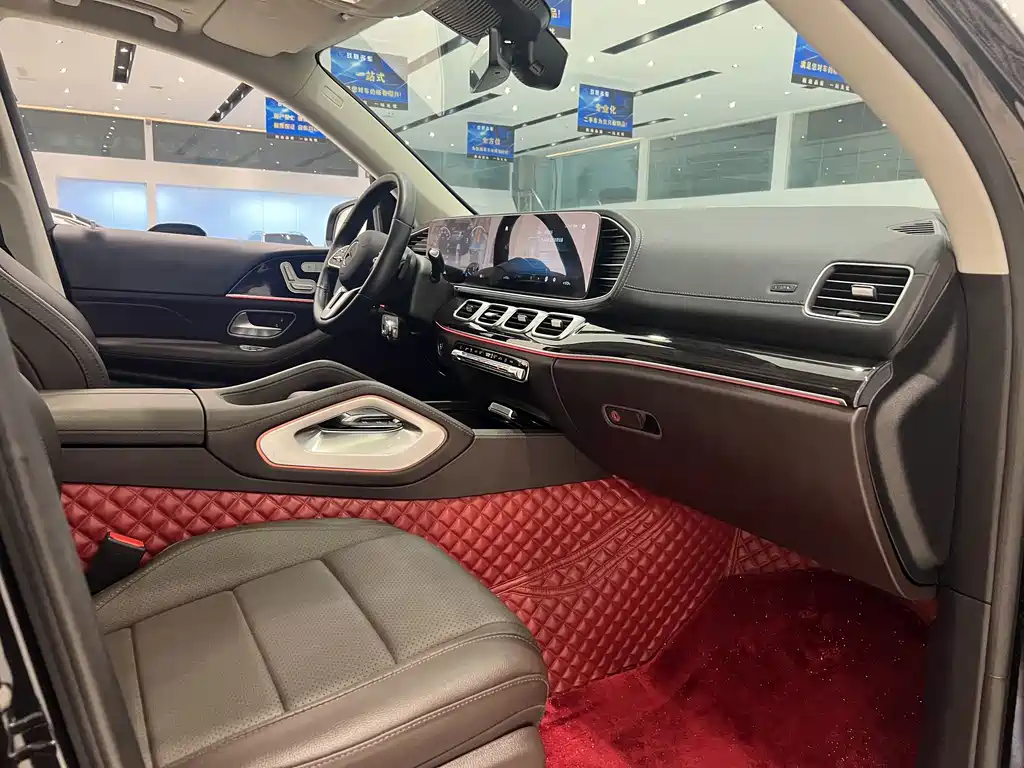 Mercedes-Benz GLE (Import) — миниатюра 10
