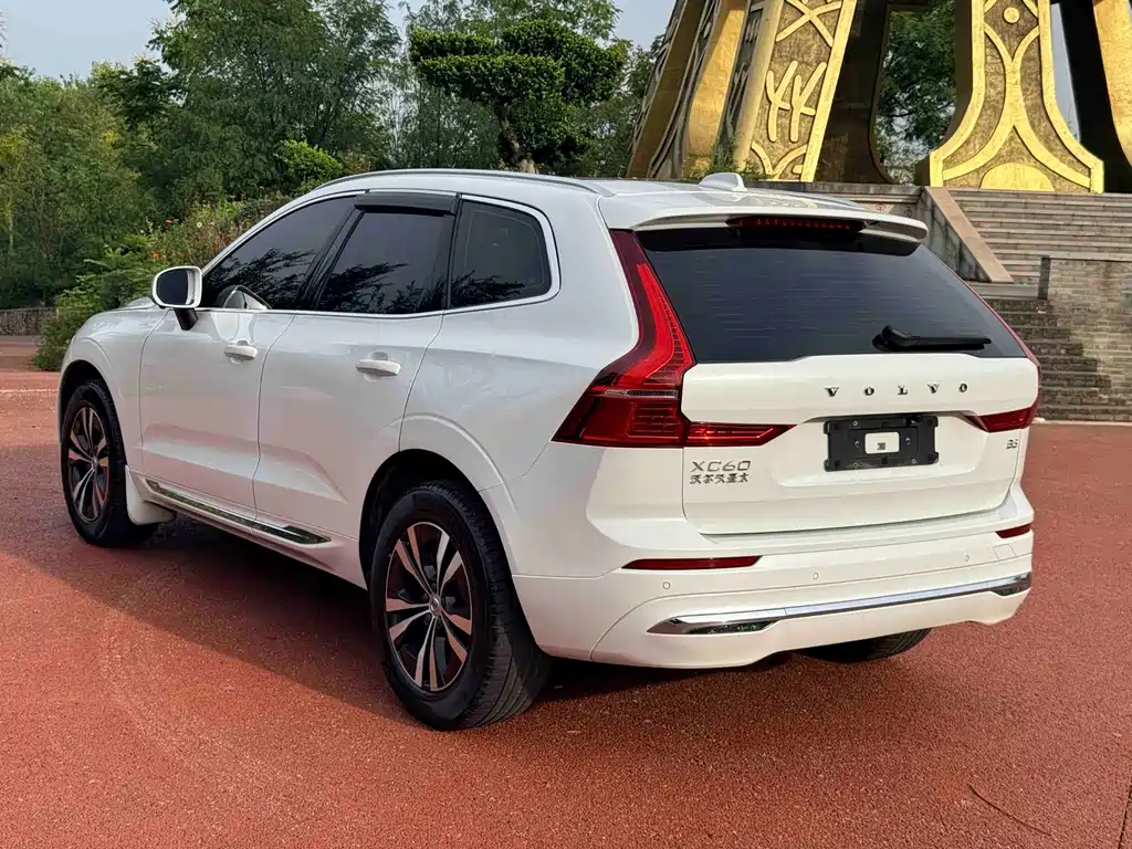 Volvo XC60 — миниатюра 9