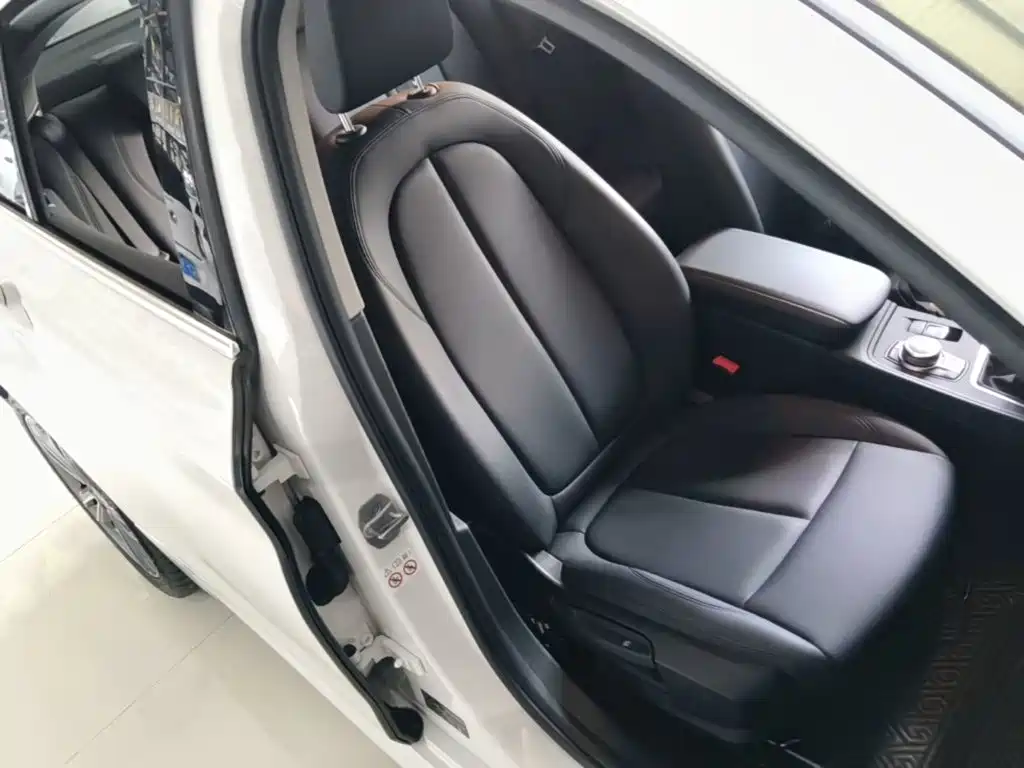 BMW 1 Series — миниатюра 25