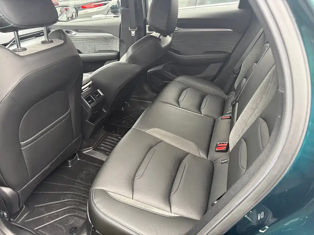 GEELY AUTOMOBILE XINGRUI