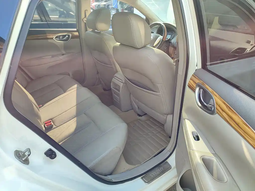 Nissan Sylphy — миниатюра 6