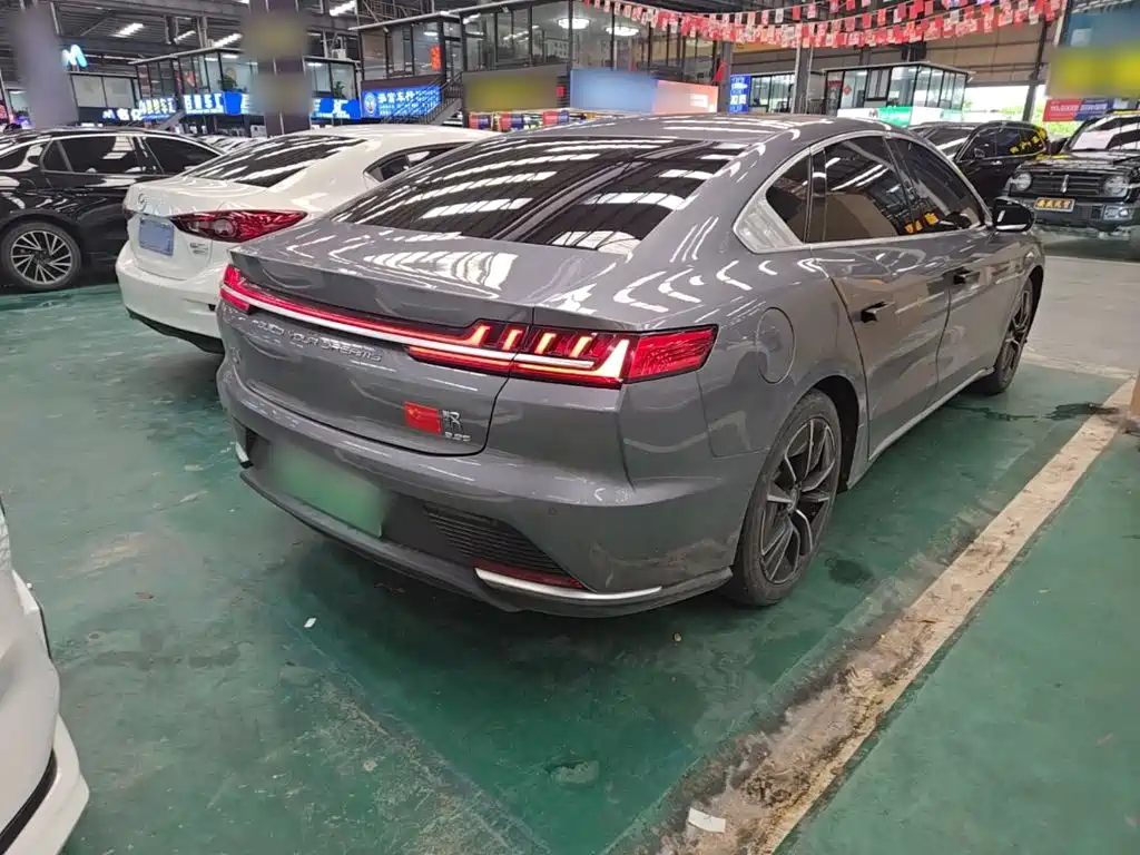 BYD Han — миниатюра 5